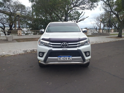 Imagen 2 de 9 de Toyota Hilux 2018 2.8 Cd Srx 177cv 4x4 Inmaculada Permuto