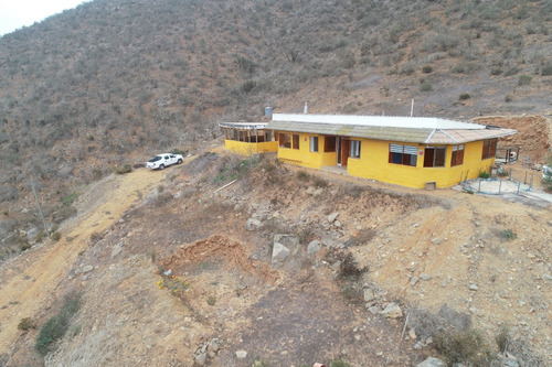 Vendo Casa En Parcela, Fundo Loreto Oportunidad De Inversión
