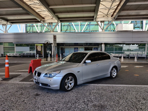 Imagen 8 de 10 de Traslados,viajes Aeropuerto Ezeiza, Aeroparque, Bodas, Etc