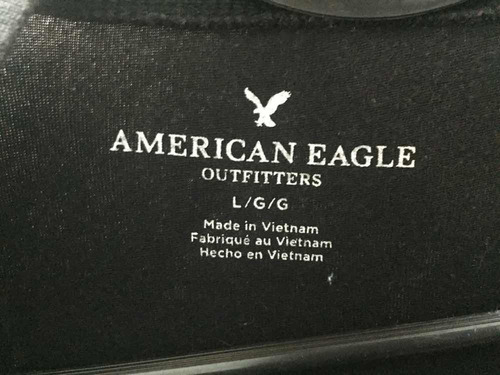 Remera Chomba Henley American EagleNegra Talle L
