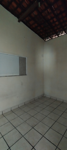 Alugo Casa Grande 1 Andar Com 2 Quartos No Alto Sta Isabel
