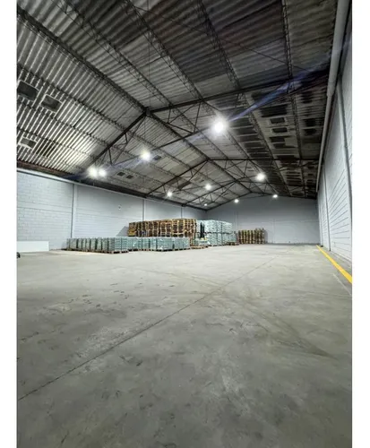 Bodega De 1.000 M2 En Arriendo, Parque Industrial Fontibon