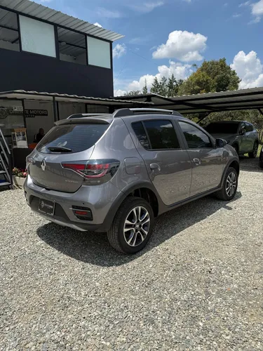 Renault Stepway 1.6 Intens Cvt