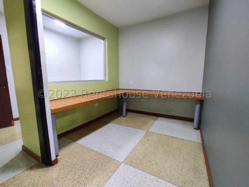 Imagen 15 de 30 de Oficina En En Venta En El Centro De Barquisimeto, Lara _ Monica Carrasquel 0424/556.57.59#