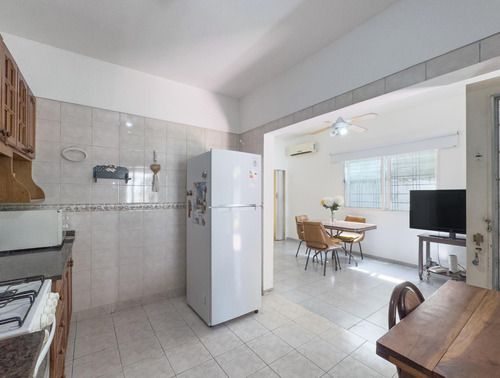 Venta Casa 3 Ambientes En Santos Lugares