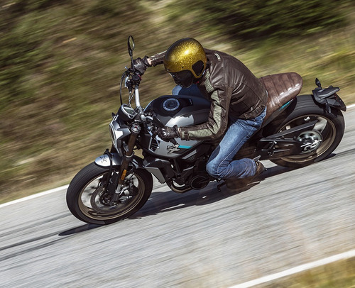 Imagen 17 de 18 de Cfmoto Clx Heritage. Llevala En 60 Cuotas!