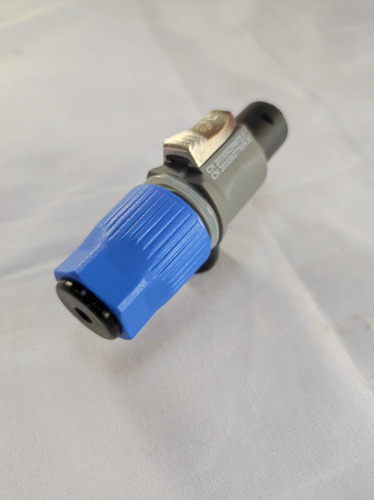 Conector Speakon Macho Volante 4 Polos Color Gris