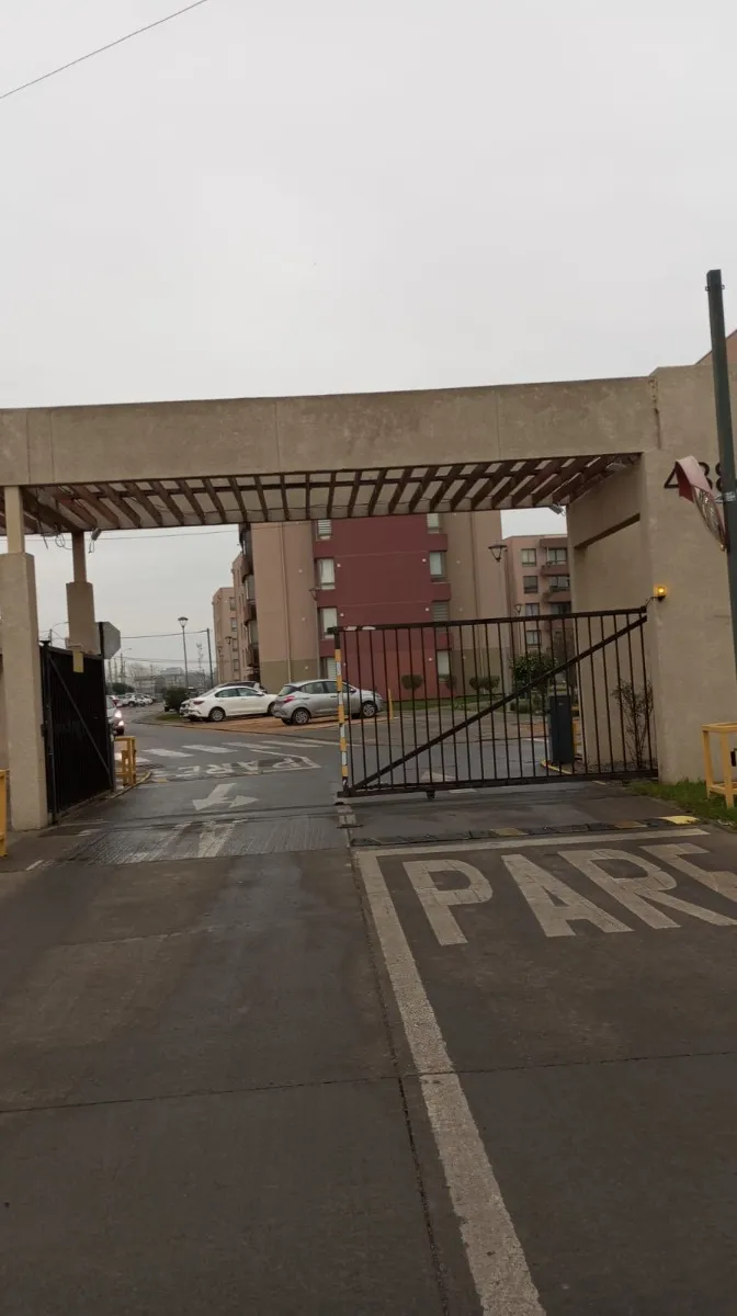 Imagen 3 de 14 de Arriendo En Parque Lantaño
