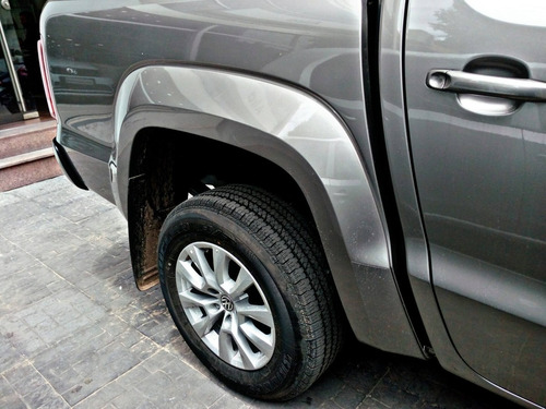 Imagen 14 de 15 de Volkswagen Amarok Comfortline 4x2 Manual 0 Km 2021