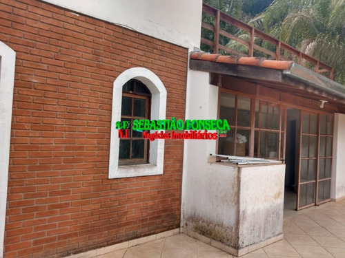 Imagem 4 de 15 de Bela Casa Com Piscina No Centro De Jambeiro - 1175