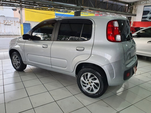 Imagem 4 de 10 de Fiat Uno Vivace 1.0 4p