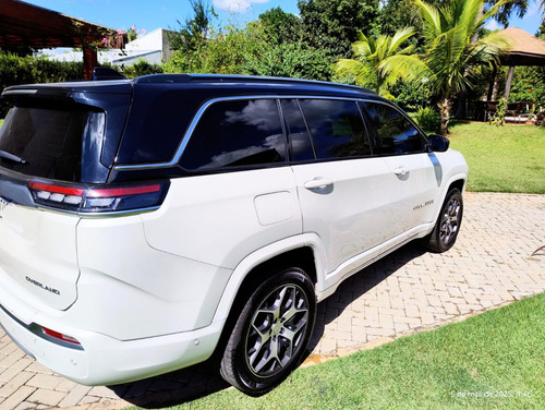 Jeep Commander 2.0 TD380 TURBO DIESEL OVERLAND AT9