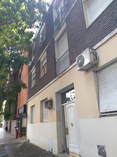 Imagen 2 de 9 de Bco Encalada 3275 1º B Belgrano R 3 Amb Amplios Al Frente
