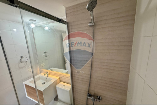 Semi Nuevo Bello E Impecable , Vista Despejada