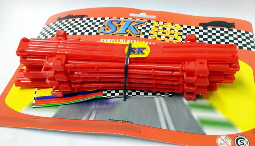 Imagen 2 de 4 de Set X12 Guardarails C/ Mastiles Y Banderas 1/32 Sk 97020