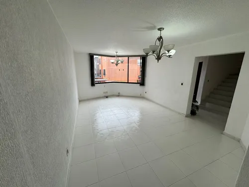 Se Vende Casa En Fraccionamiento En El Parque Coyoacan.
