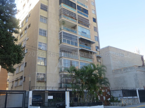 Espectacular Apartamento En Venta, Recien Remodelado En Los Palos Grandes Mls 24-15030 Zr