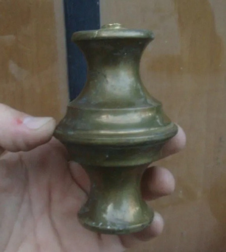 Antiguo Repuesto De Bronce Lampara 6,7 Diam X 10,2 Alto