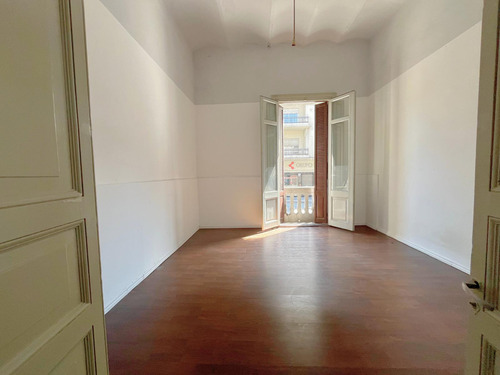 Apartamento En  Venta 2 Dormitorios B° Centro - 7.86% Renta Anual