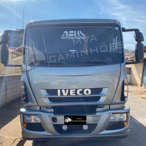 Imagem 1 de 10 de Caminhão Iveco 240e 28 - 6x2t