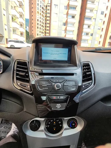 Ford Fiesta Se Sedan