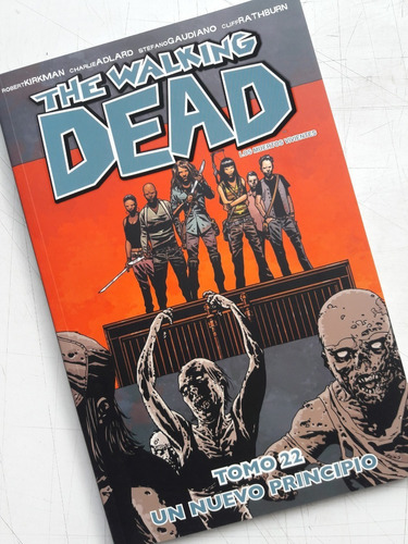 The Walking Dead Tomo 22, Comic Kamite
