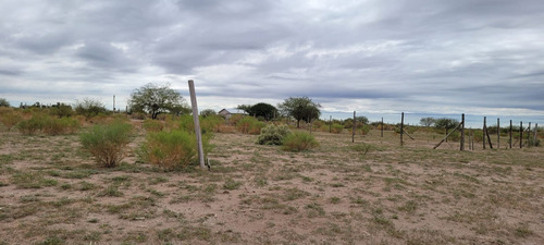 Terreno En Venta, En Montecaseros, Zona Rural