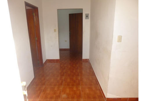Imagen 7 de 12 de Dcc-026 Dorata Realty Capital Vende Amplia Casa De 4 Plantas En Lídice (parroquia La Pastora)