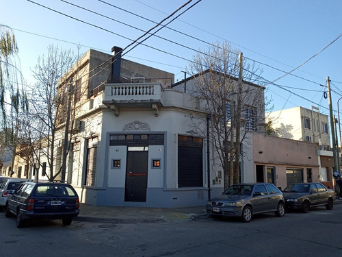 Imagen 2 de 13 de Local En Venta En Ramos Mejía Sur