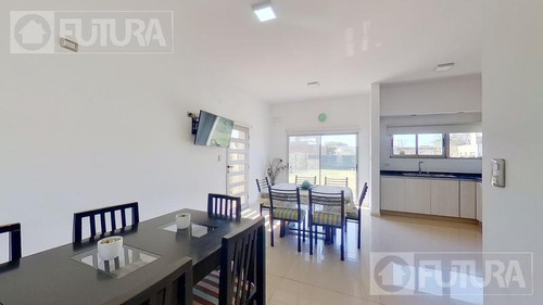 Imagen 22 de 30 de Hermosa Casa En Venta De Dos Dormitorios - Recorrido Virtual