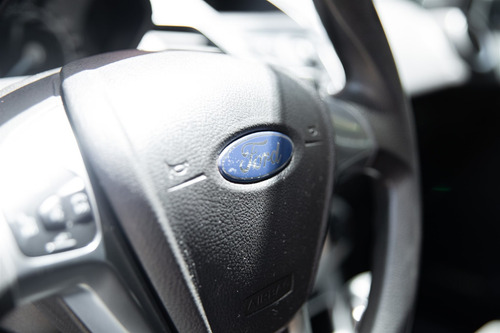 Ford Fiesta 1.6 Se Hatch 16v Flex 4p Powershift