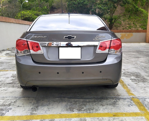Imagen 5 de 11 de Chevrolet Cruze