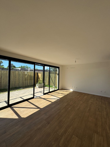 Venta Casa 3 Dormitorios Parque Miramar