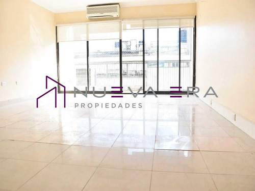 Ofic. 3 Privados + Terraza Stgo Centro (96842)