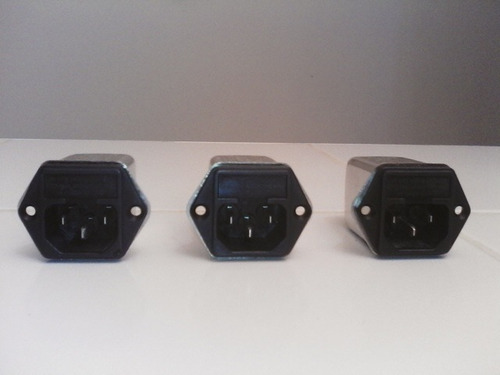 Imagen 5 de 10 de Supresor De Picos Con Portafusible Europeo Para Chasis