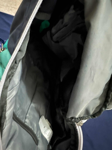 Mochila Patagonia Petrolia Trekking Montañismo 28l. Un Uso (Usado)