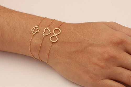 Pulseira Coração Com Diamantes Em Ouro 18k