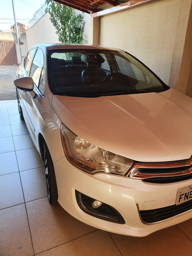 Citroën C4 Lounge 2014 2.0 Tendance Flex Aut. 4p