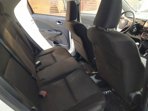 Imagen 9 de 15 de Toyota Etios 1.5 Xls 4ptas Mt