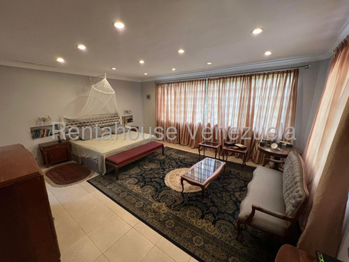 Ls Vende Casa La Florida