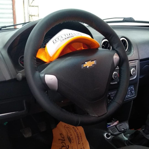 Imagen 3 de 10 de Cubre Volante Cuero Vacuno Renault Clio Luca Tiziano Cueros