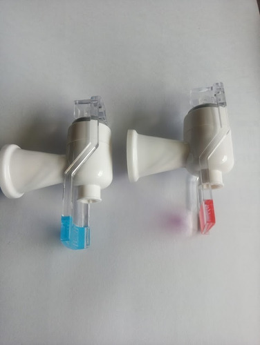 Imagen 3 de 5 de Juego De Canillas Rosca Hembra Para Dispenser De Agua Humma