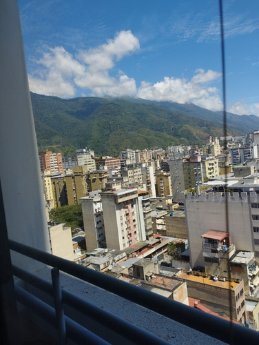 Imagen 2 de 9 de Cubiculo Av Urdaneta Amoblado Wifi Cocina... Roca Contactanos Desde La Opción Teléfono