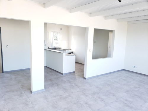 Imagen 5 de 11 de Departamento En Venta En Quilmes