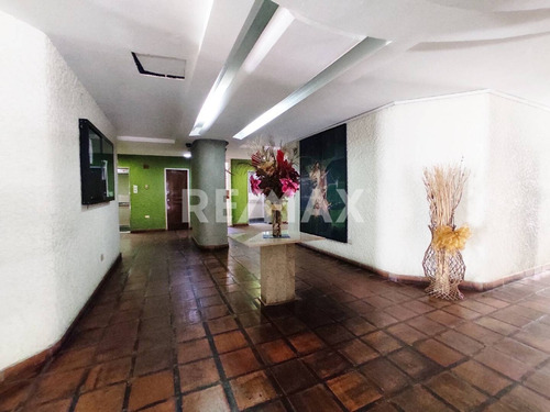 Imagen 4 de 19 de Se Vende Apartamento En Prebo I 181,56m² Planta Eléctrica Mm 152113