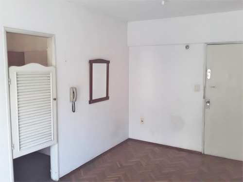 Imagen 4 de 12 de En Venta Apto 2 Dormitorios Muy Luminoso En Centro