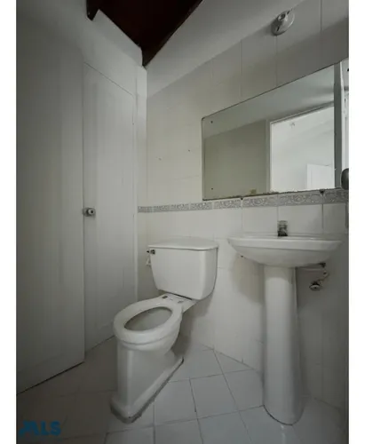 Casa En 2do Piso Con Espacios Amplios(mls#252985)