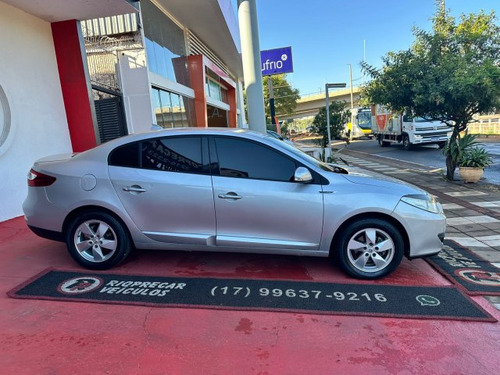 Renault Fluence Fluence 2.0 DYNAMIQUE 16V FLEX 4P AUTOMÁTICO