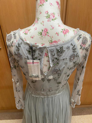 Imagen 4 de 4 de Vestido De Fiesta Zara Sin Uso