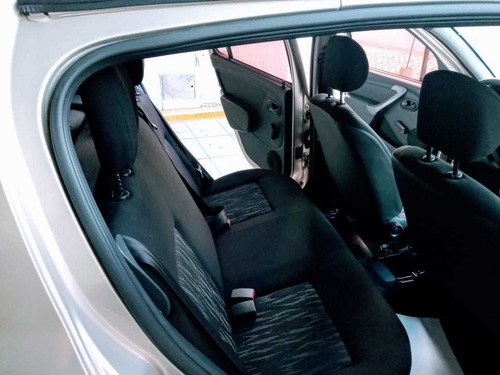 Renault Sandero 1.6 Authentique Pack 2012 U/dueño (eo)